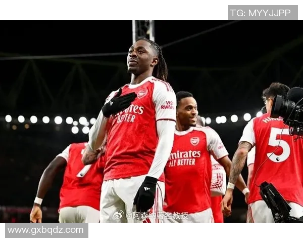 西甲焦点战国米与阿森纳激战成平局帽子戏法引发全场热议