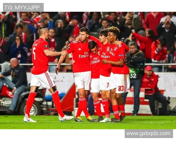 本菲卡逆袭AC米兰上演历史冷门帽子戏法点燃全场激情 本菲卡逆袭AC米兰上演历史冷门帽子戏法点燃全场激情