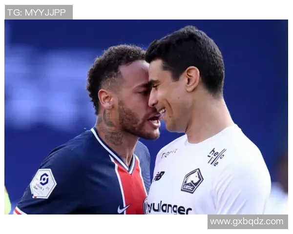 友谊赛曼城大胜巴黎红牌事件引发全场热议与争议分析