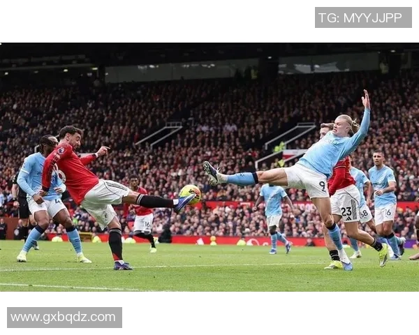 西甲激战曼城险胜里昂红牌事件引发全场热议