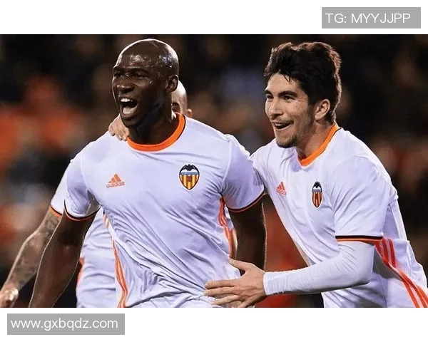 西甲精彩对决里昂逆转巴萨点球大战引爆全场激情