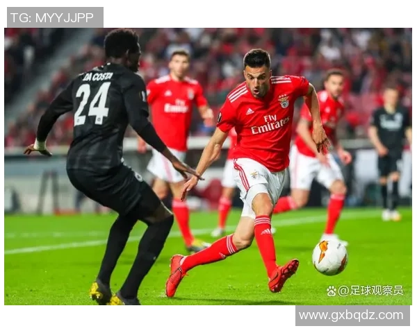 足总杯激战利物浦与本菲卡战平点球大战精彩瞬间引发全场沸腾 足总杯激战利物浦与本菲卡战平点球大战精彩瞬间引发全场沸腾