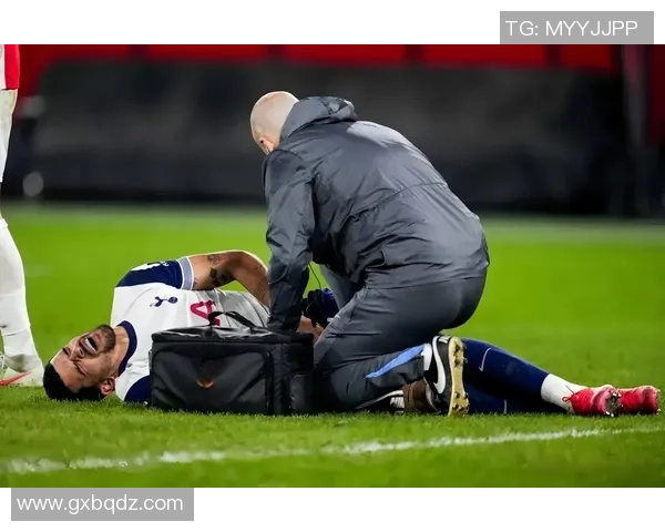 英超激战:多特蒙德绝杀热刺补时进球引爆全场激情时刻 英超激战:多特蒙德绝杀热刺补时进球引爆全场激情时刻